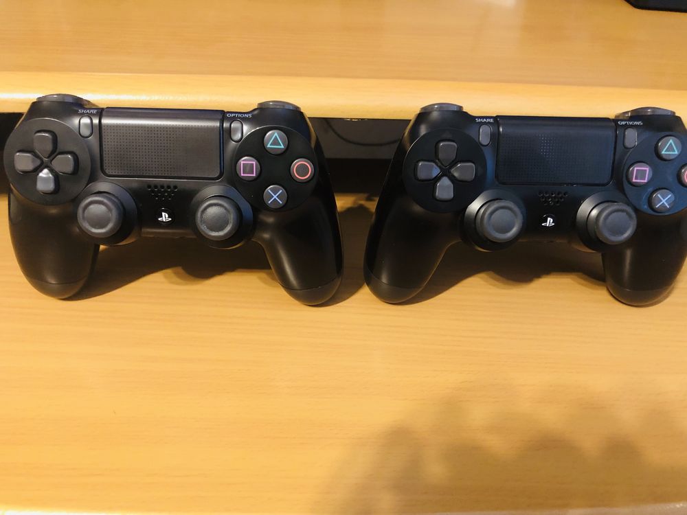 Playstation 4 slim
