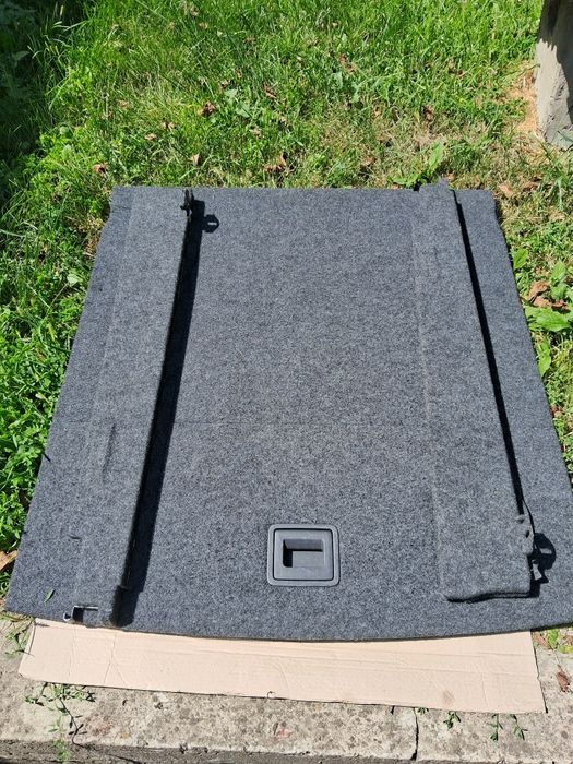 Подвійна підлога шкода октавія  А5