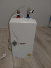 Ogrzewacz wody elektryczny 10l