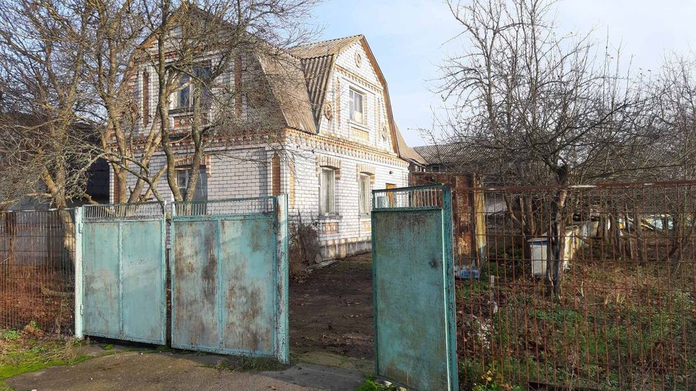 Продається будинок в с.Туровець Житомирської обл.