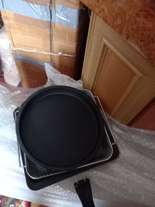 Аерофритюрниця, аерогриль Klarstein AeroVital Cube Chef