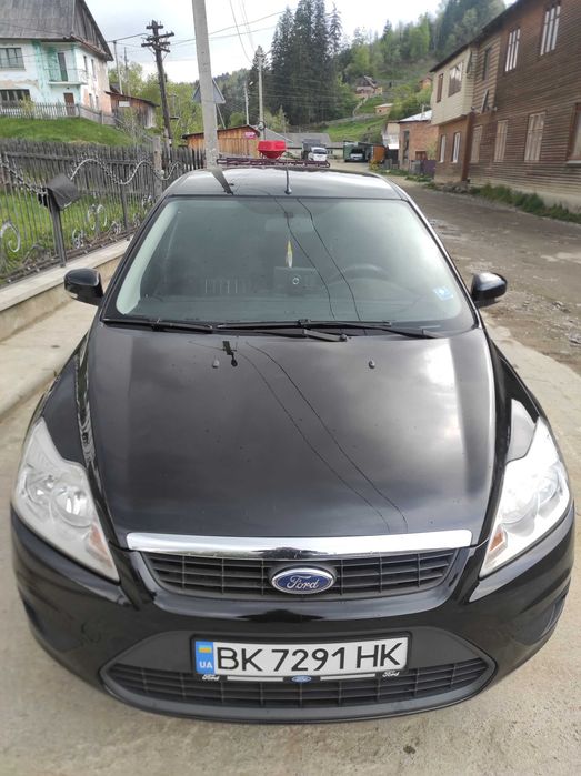Продаю Ford Focus 2 універсал 1,6 бензин. Хороший стан