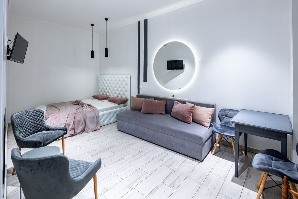 подобово 2к. Пл. Ринок, Реберня, Криївка, вул.Лесі Українки. Центр