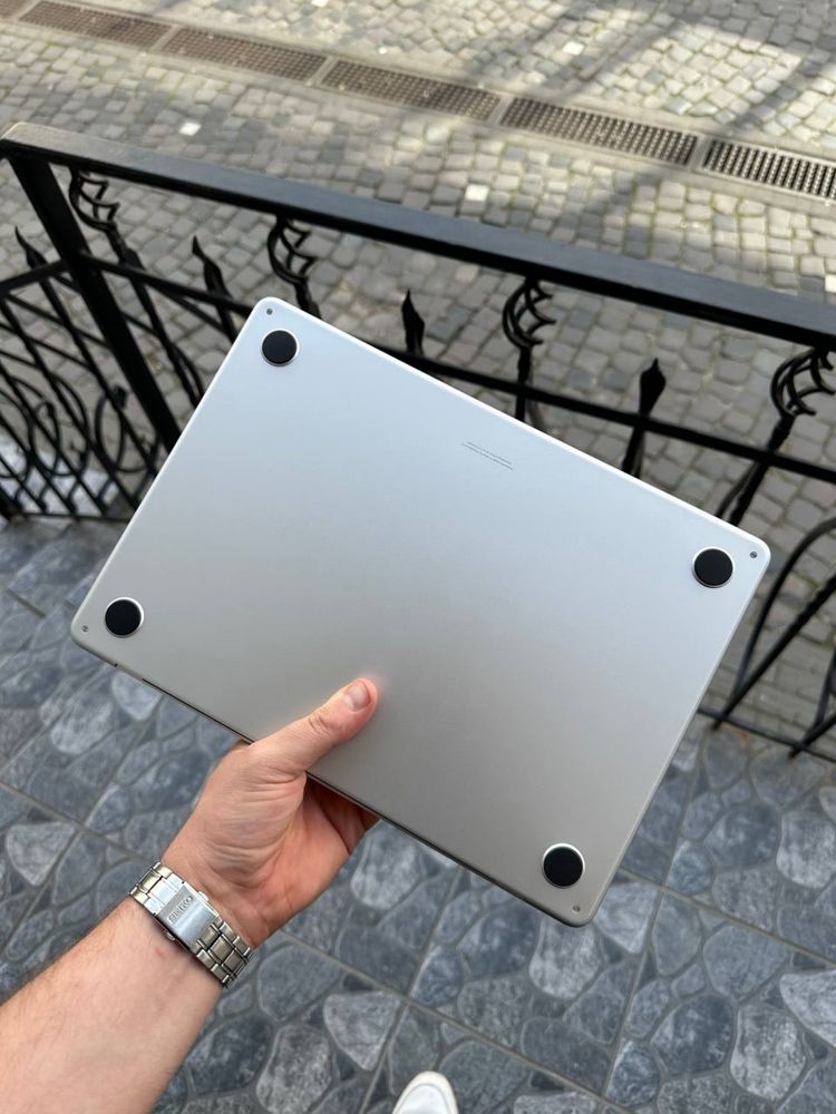 MacBook Air 13,6’ M3 2024 16ram 512ssd Silver MXCT3 NEW Open Box новий