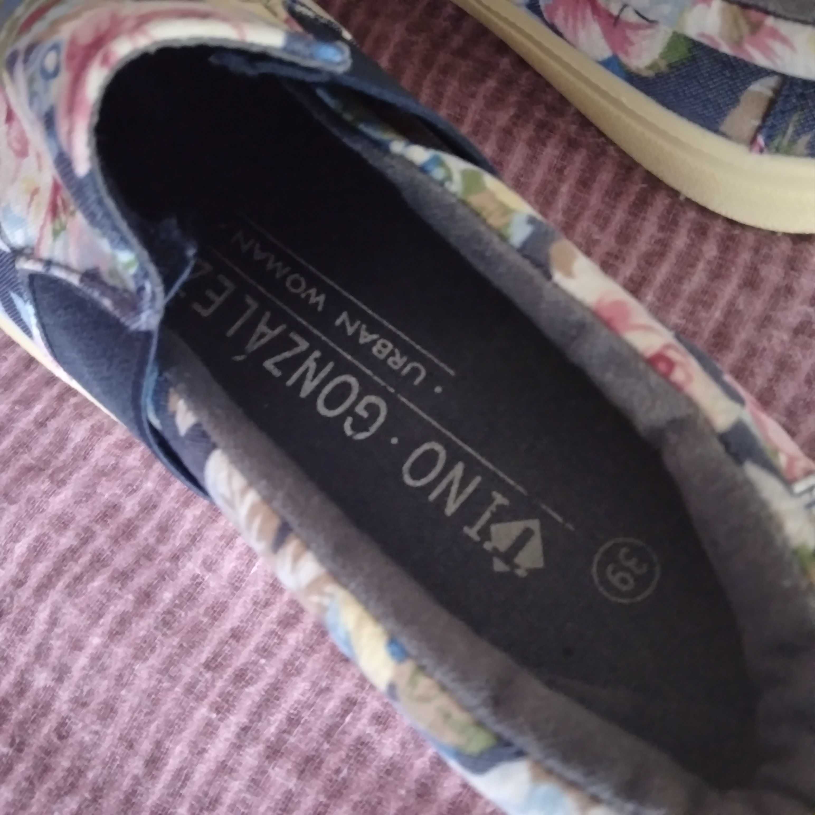 Buty letnie damskie