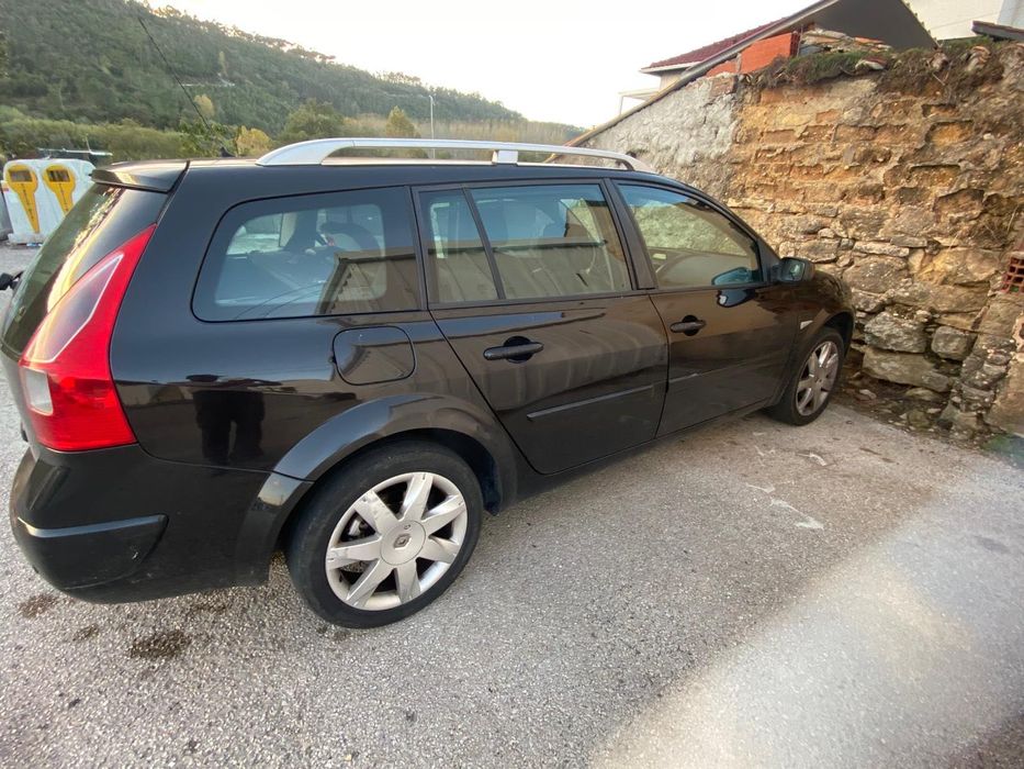 Megane 2 para família