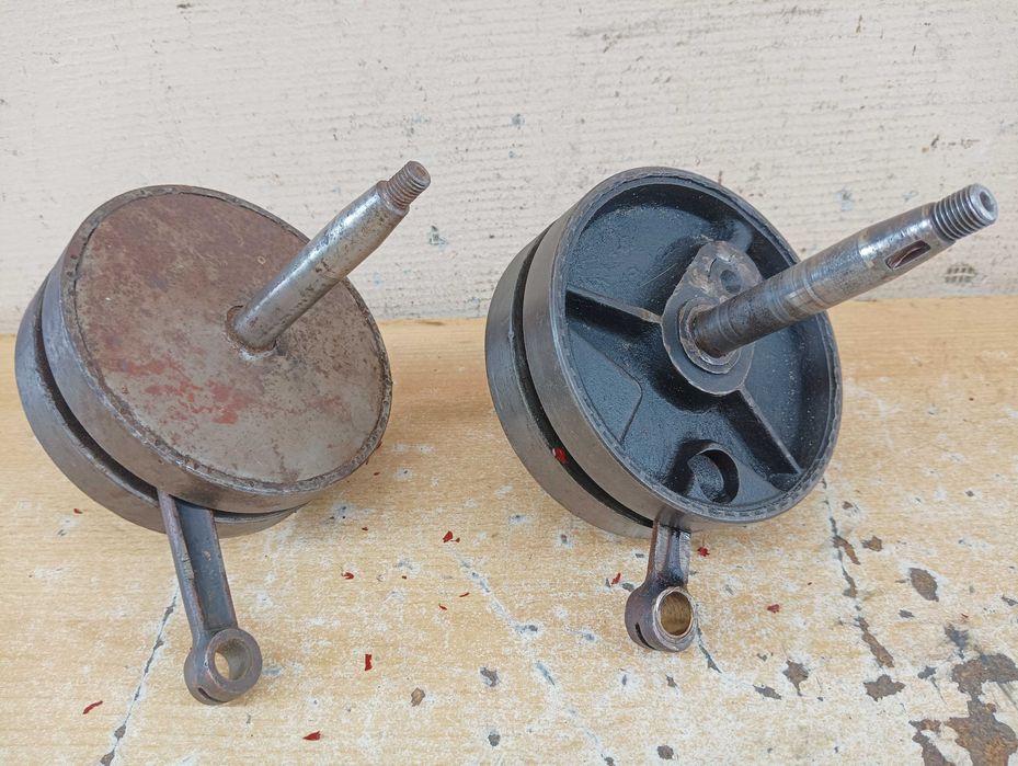 WSK-125 - wał korbowy x 2