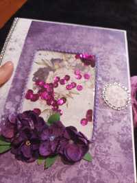 Ręcznie robiony fioletowy elegancki album na zdjęcia. Handmade.