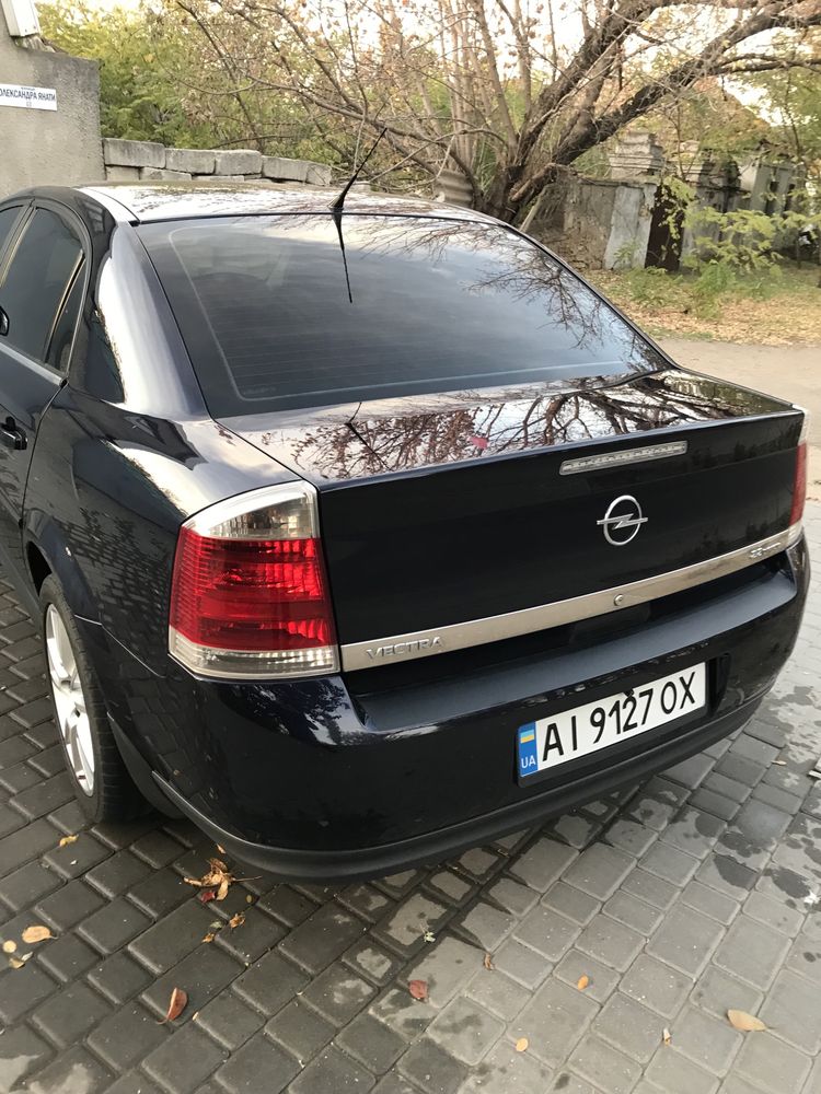 Продам опель вектра ц 2004г