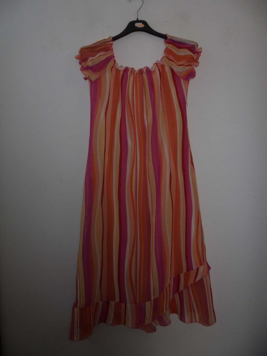vestido de senhora as riscas