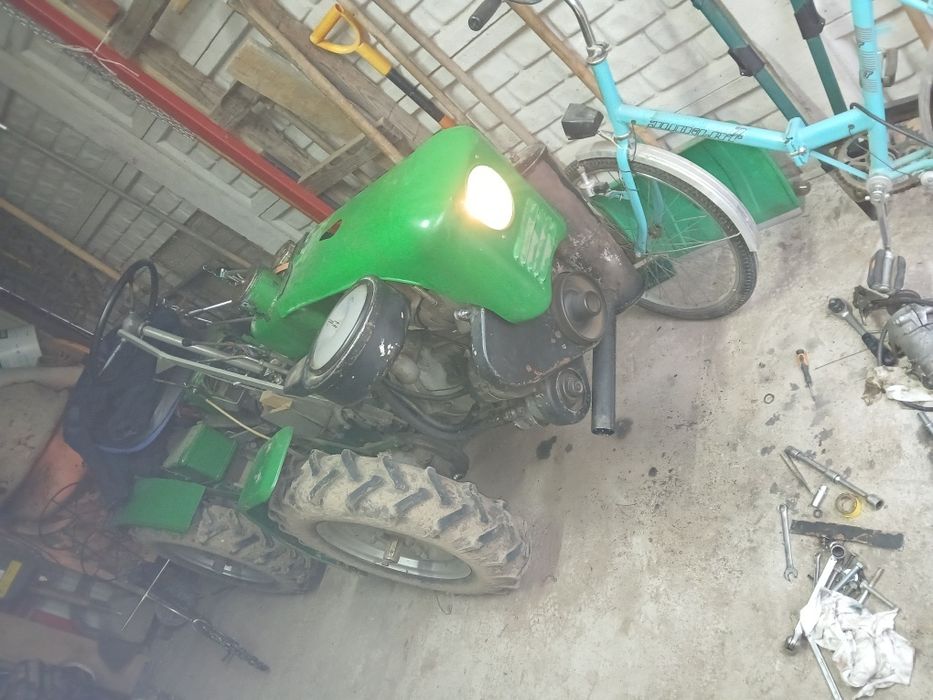 Sprzedam traktorek ogrodniczy