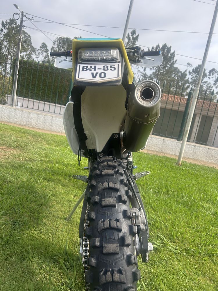 Husqvarna Fe250 23