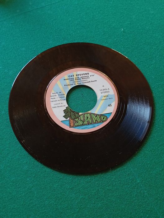 Disco de vinil de Cat Stevens "Morning has broken"