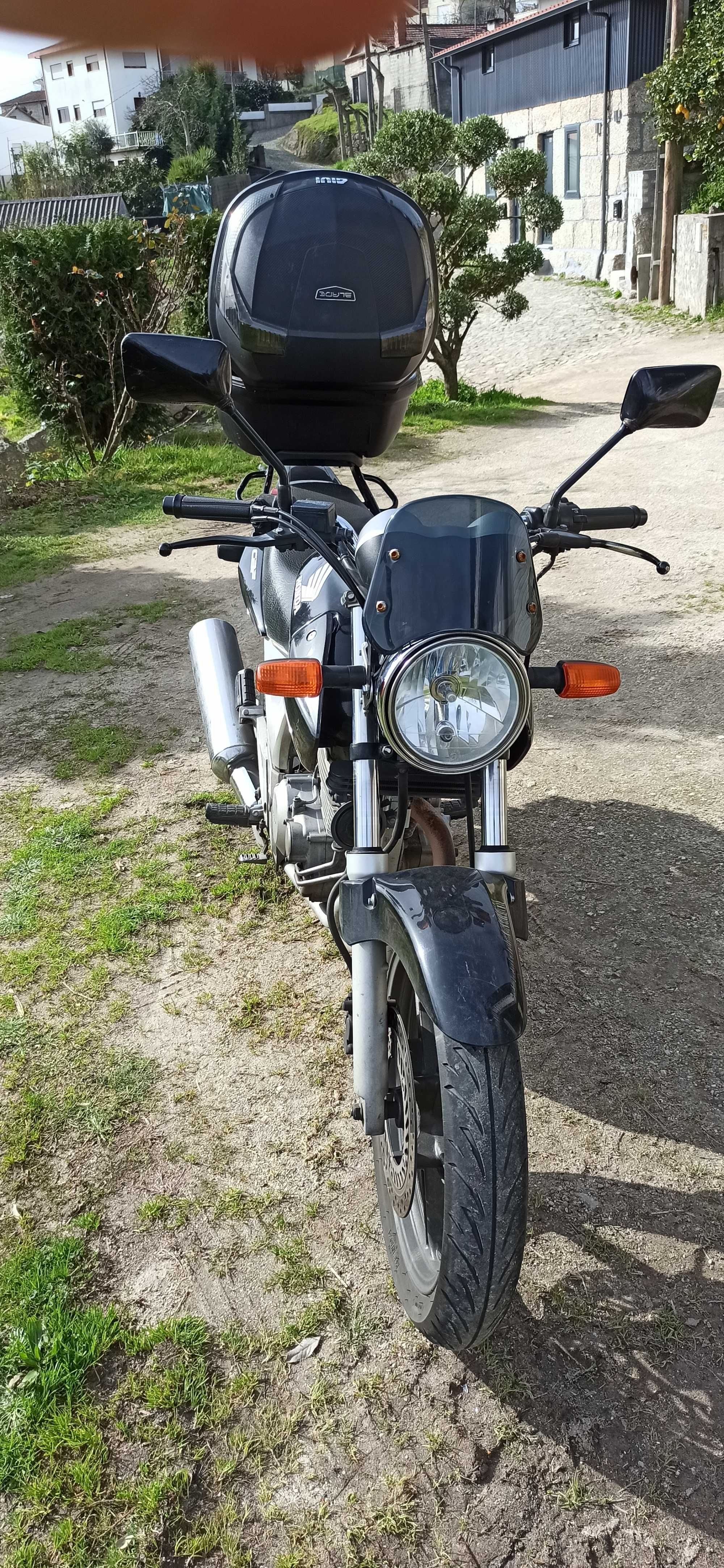 Honda CBF250 só venda