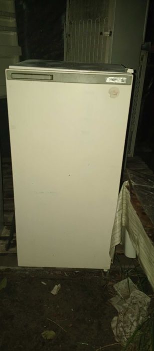 Продам холодильник Днепр 2