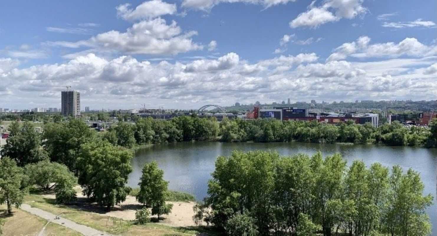 Сдам 1-комн. квартиру на Оболони, ул. Приозёрная,4-А.