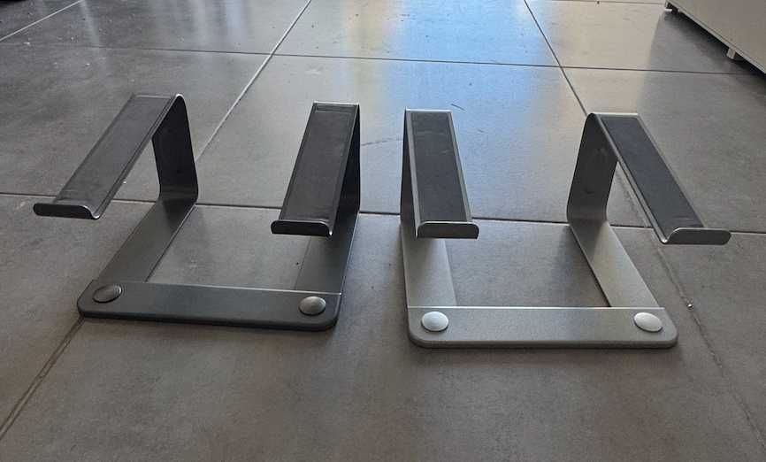 laptop stand / holder (suporte para portátil)