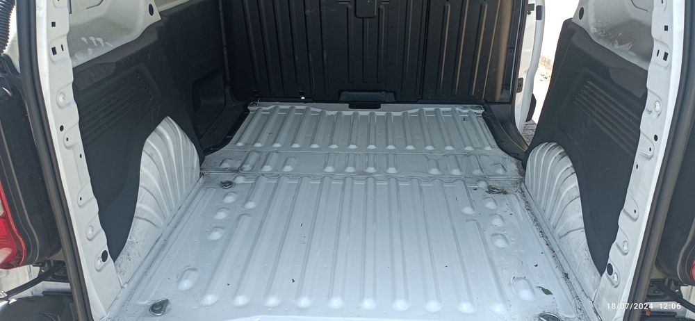 Citroen Berlingo 1.5 hdi start and stop  2021