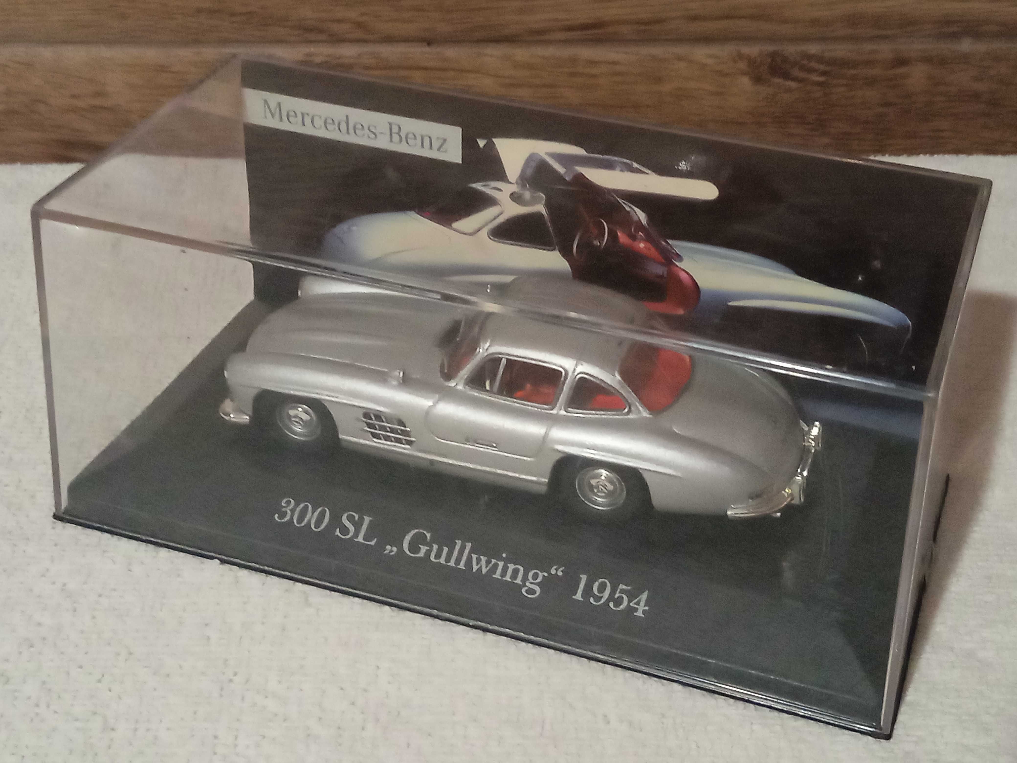 model Mercedes 300SL Gullwing 1954