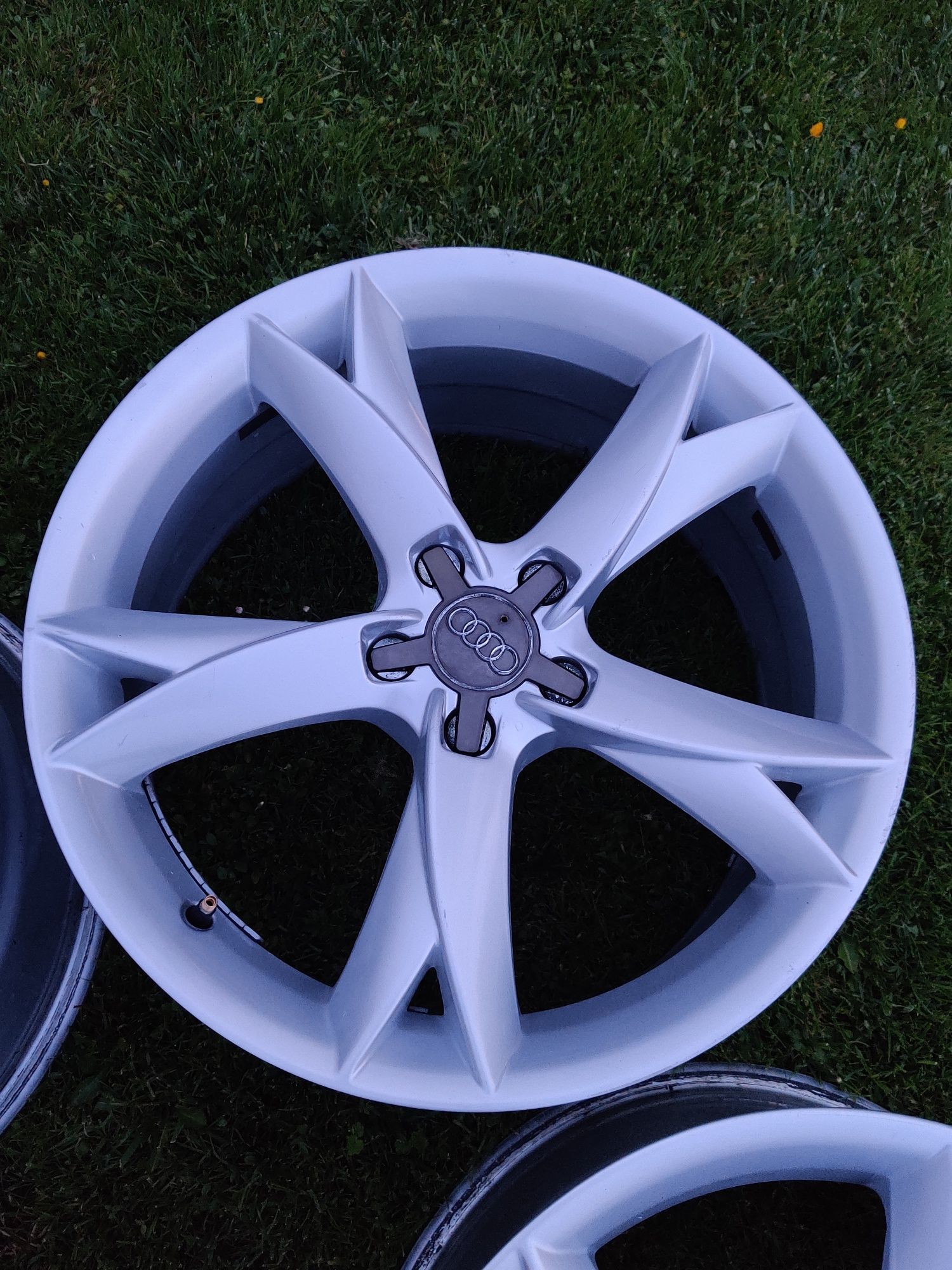 Alufelgi 19" 5x112 Audi VW Skoda Seat