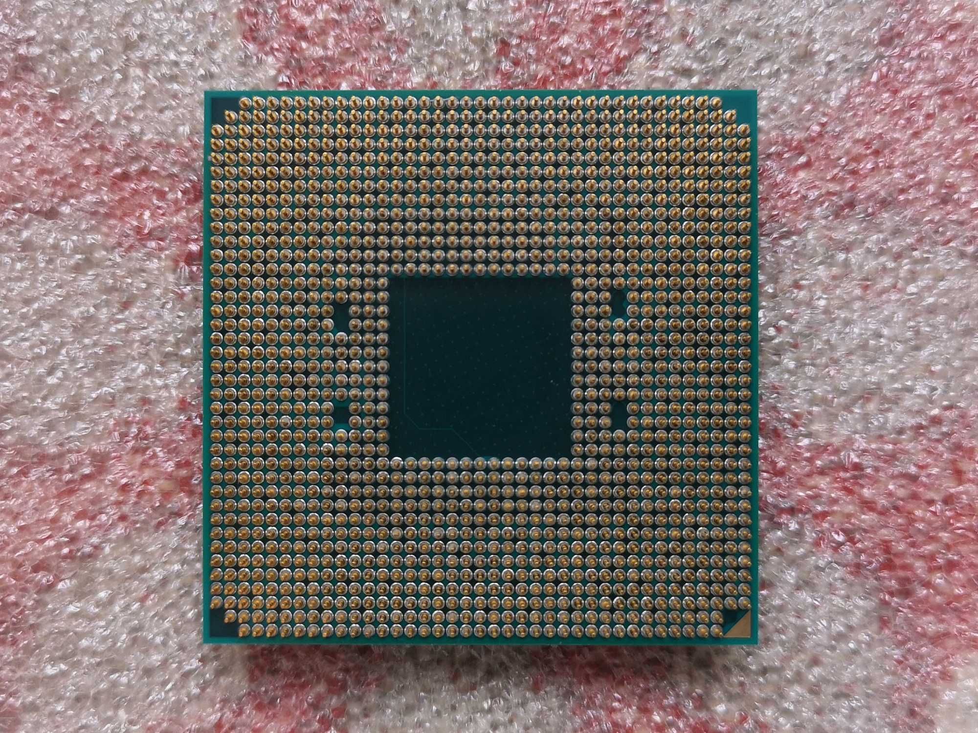 Процесор  Socket AM4  AMD Ryzen 5 1600  3.2-3.6 GHz (YD1600BBM6IAE)