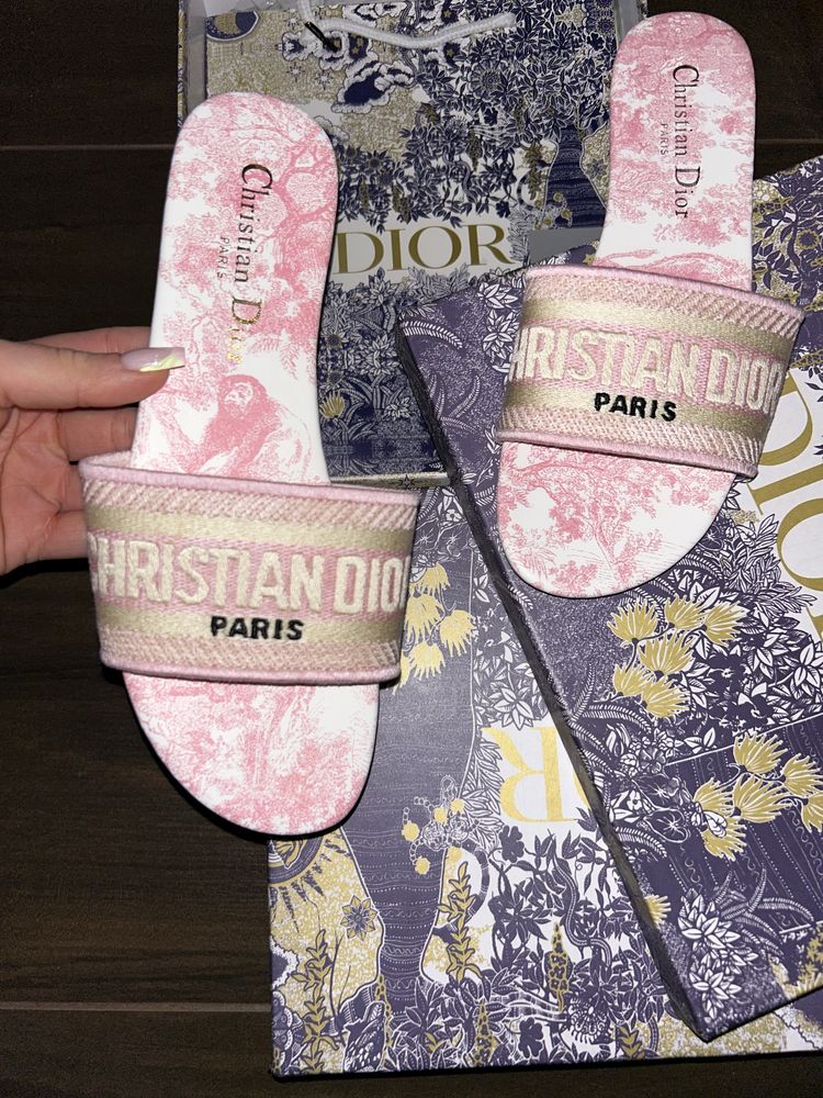 Christian dior klapki laczki sandalki pudrowy roz rozowe 39 premium