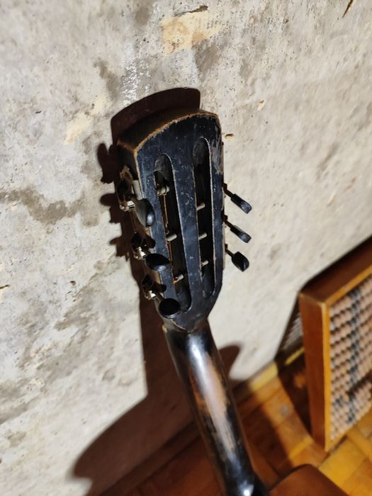 Гітара на 7 струн