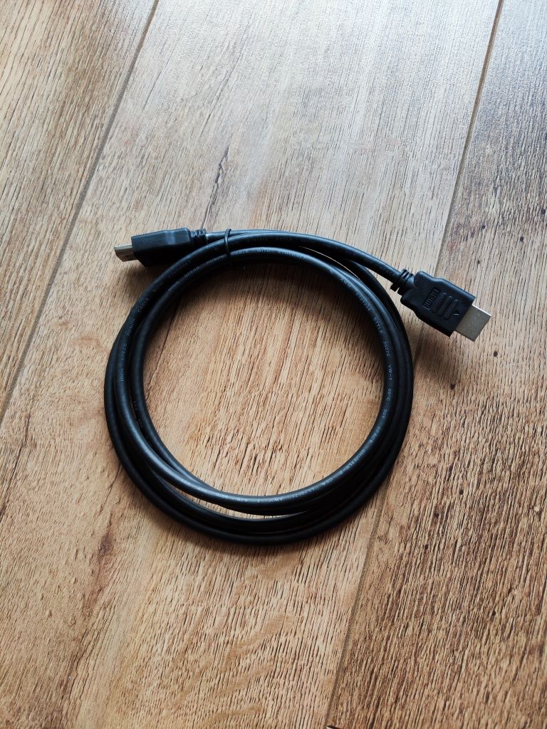 Przewód kabel HDMI 1.8 metra . Wysoka jakość POLECAM