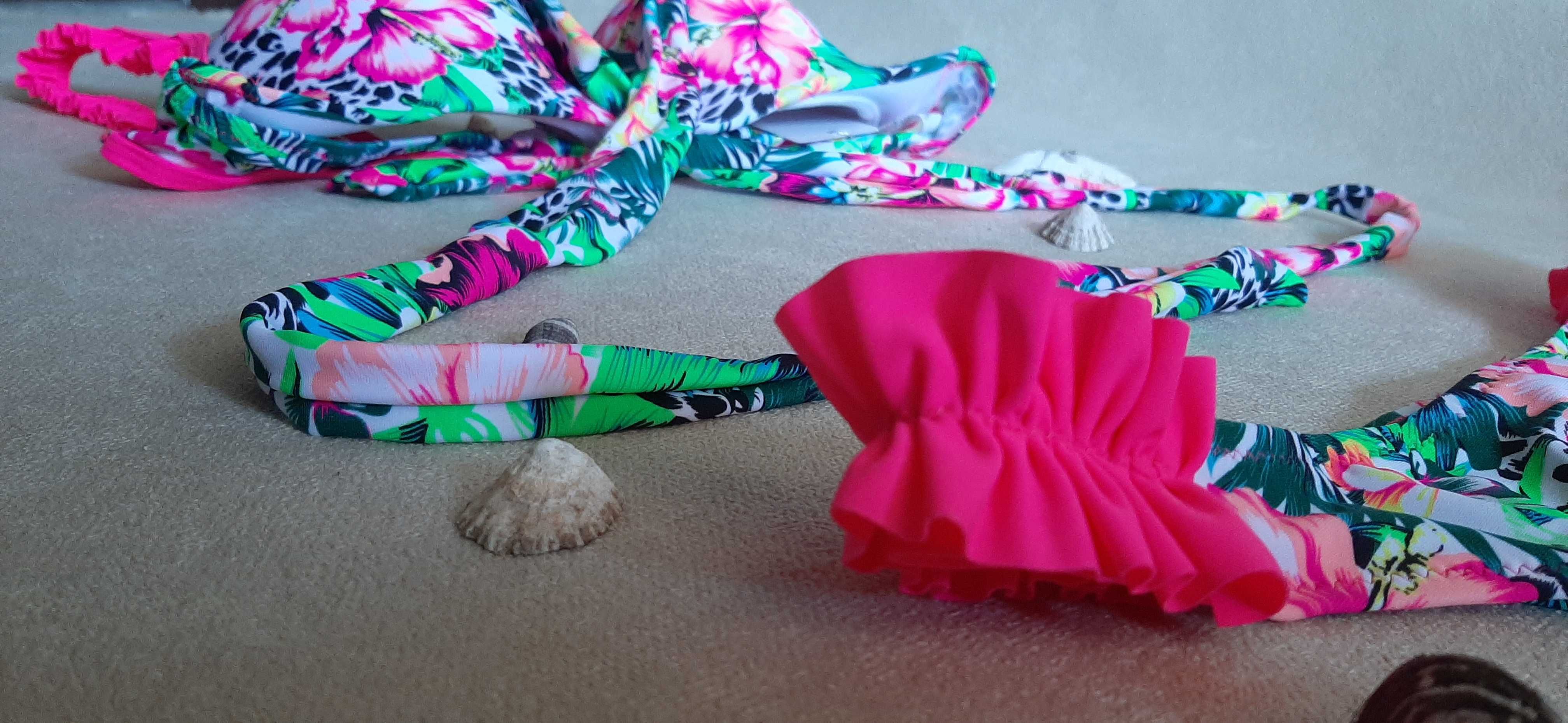 Bikini, modelo Flores, 3 cores, do S ao L.