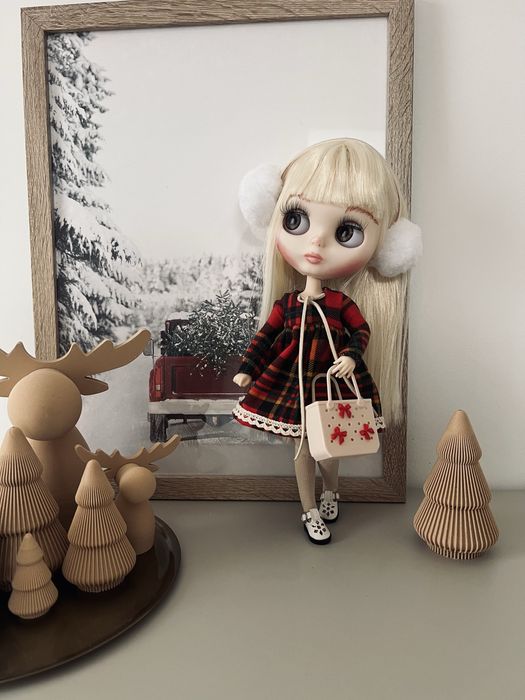 Piękna lalka Blythe