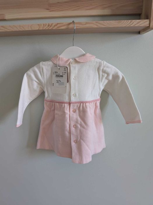 Vestido de bebé branco e rosa