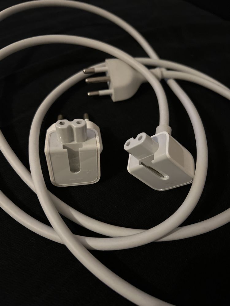 Cabo e adaptadores para notebook Macbook
