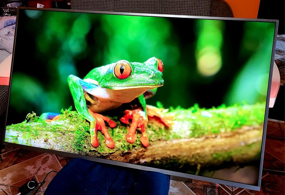 Телевізор Philips 55 діагональ,саббуфер,ембілайт,стан 120Hz