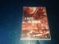 A NOITE DO TERROR	DVD (legendagem em Português)
