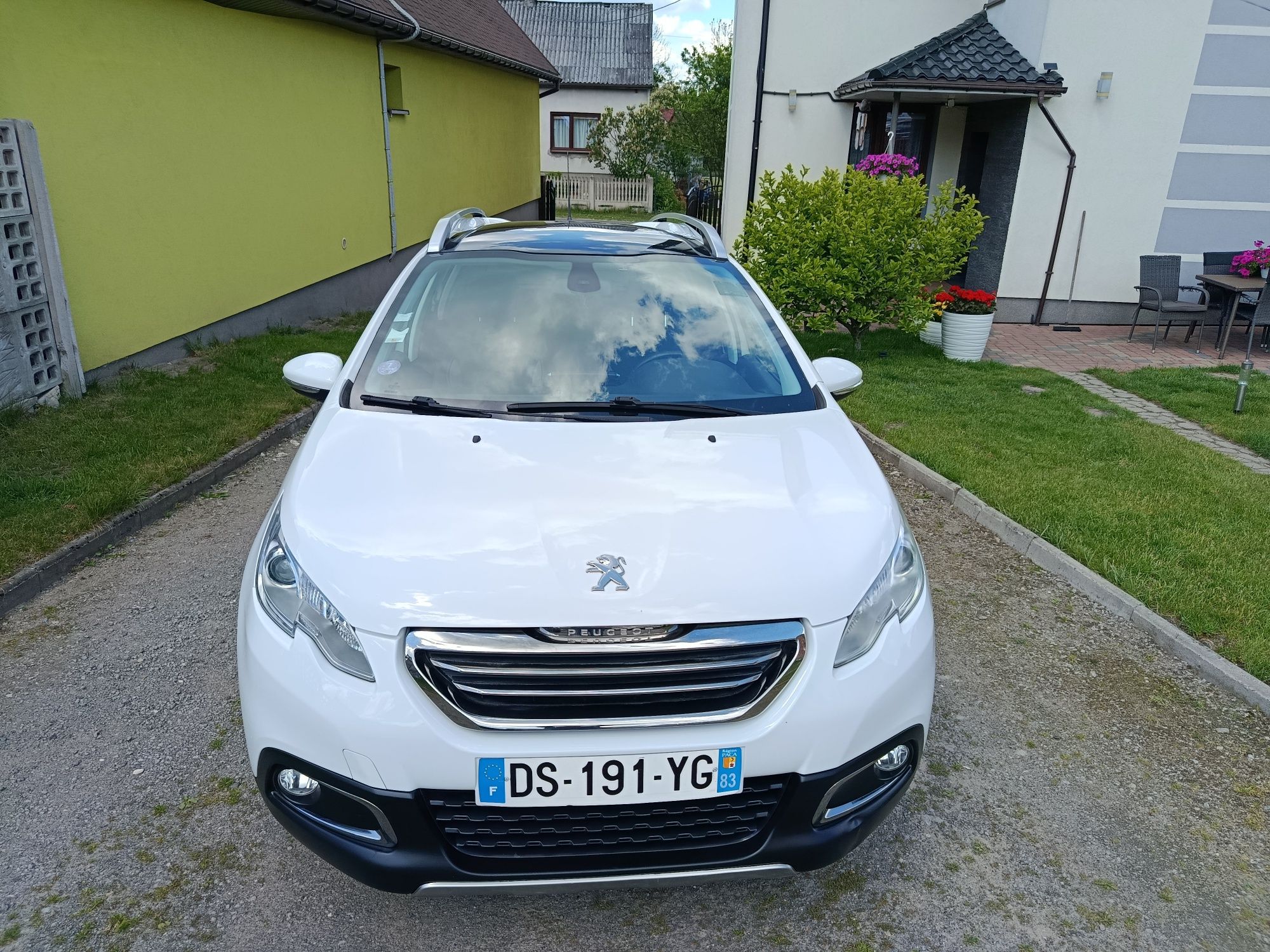 Bardzo fajny Peugot 2008 wersja Crossway