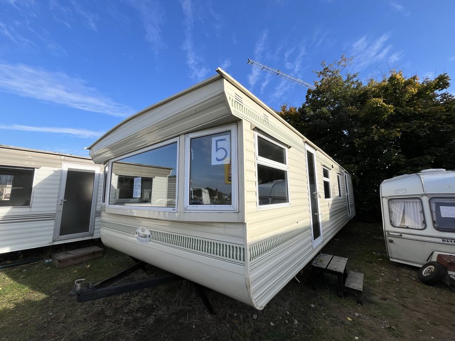 Całoroczny domek holenderski nr 5 / 11x3.7m