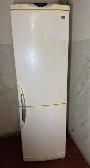 Холодильник LG GR-409GVQA