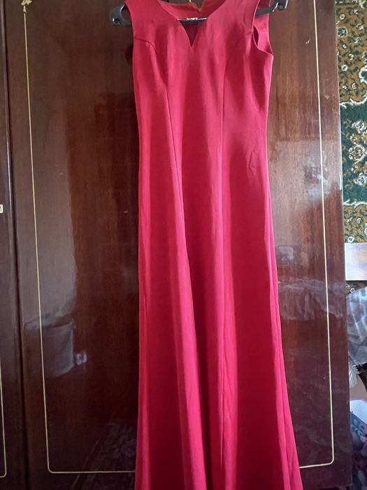 Продаю плаття один раз одягала в хорошому стані