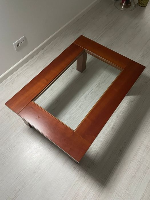 Mesa de centro em cerejeira