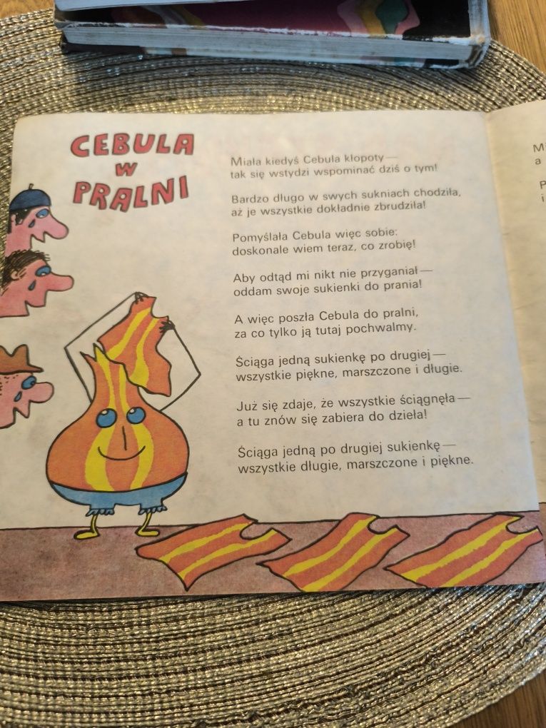 Cebula w pralni. Włodzimierz Ścisłowski. Wyd. I z 1988r