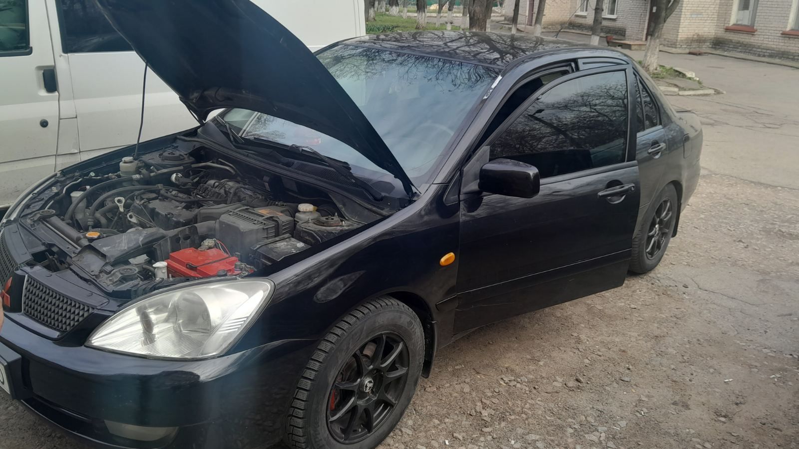 Продається авто Ланцер9 2006р