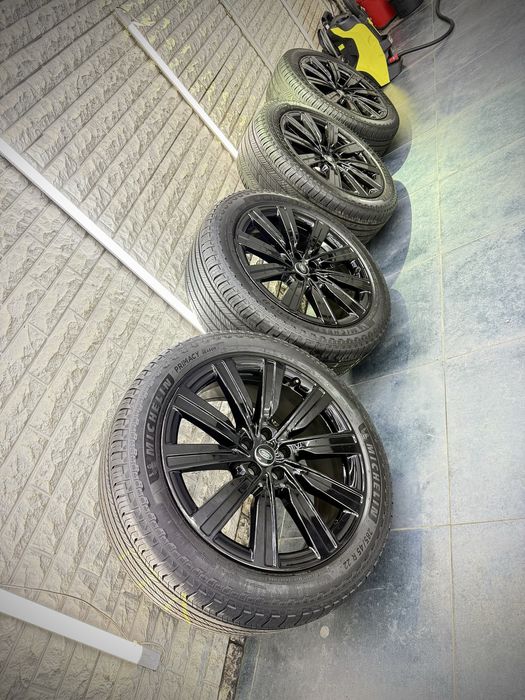 Оригінальні Диски Land Rover R22