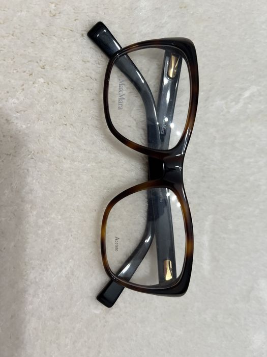 Okulry dasmkie Max Mara
