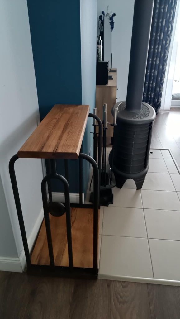 Stojak na drewno kominkowe konsola