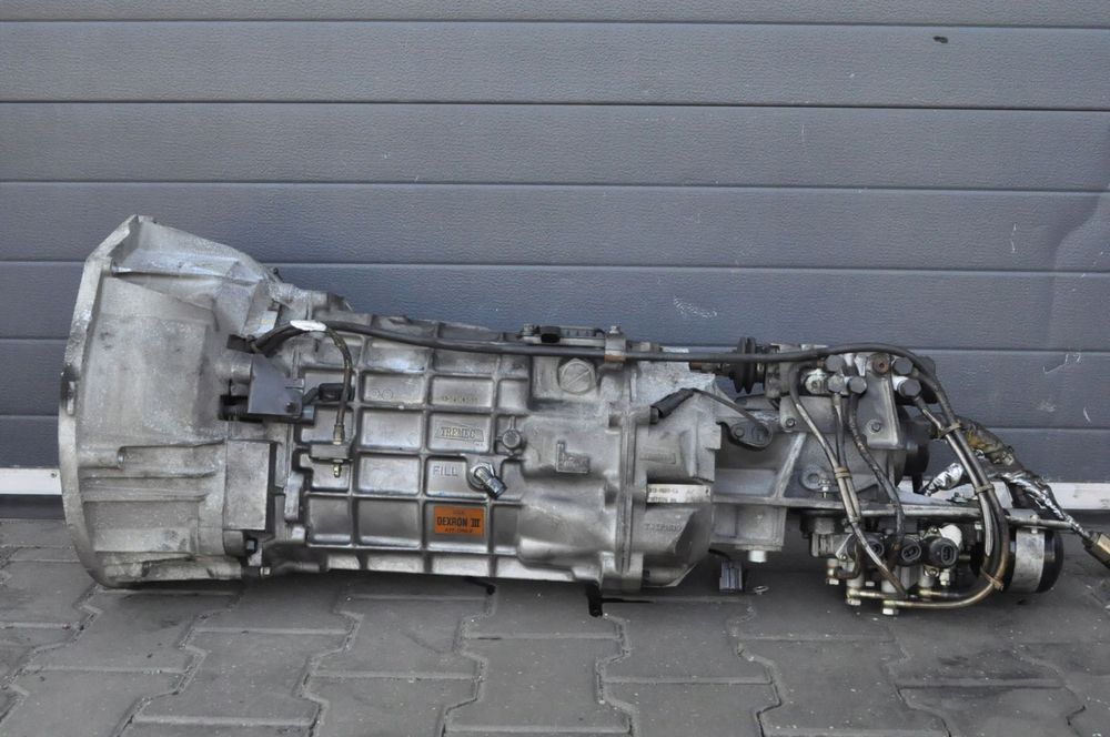 ASTON MARTIN VANQUISH 6.0 V12 SKRZYNIA 1R137003EA