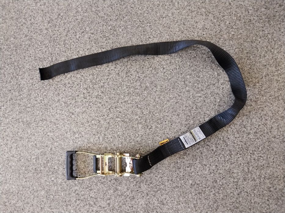 Стяжной ремень кольцевой черный с трещеткой для крепления груза, 5т.