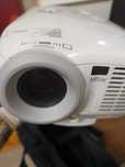 Projector nec com suporte de tecto