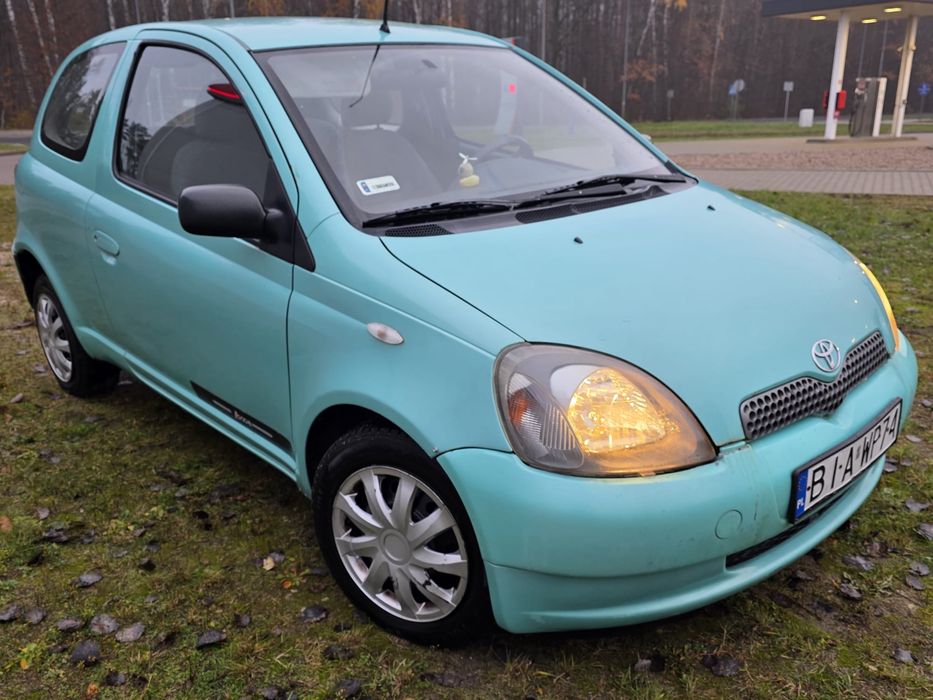 Toyota Yaris 1.0B 2000r wspomaganie