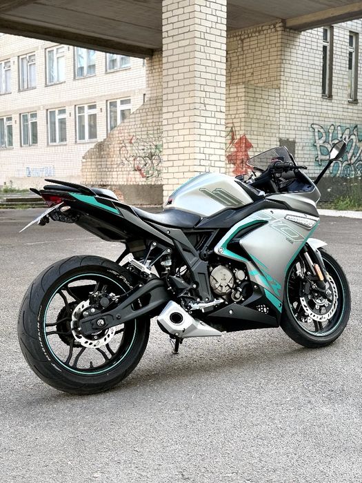 Продам Voge 300rr