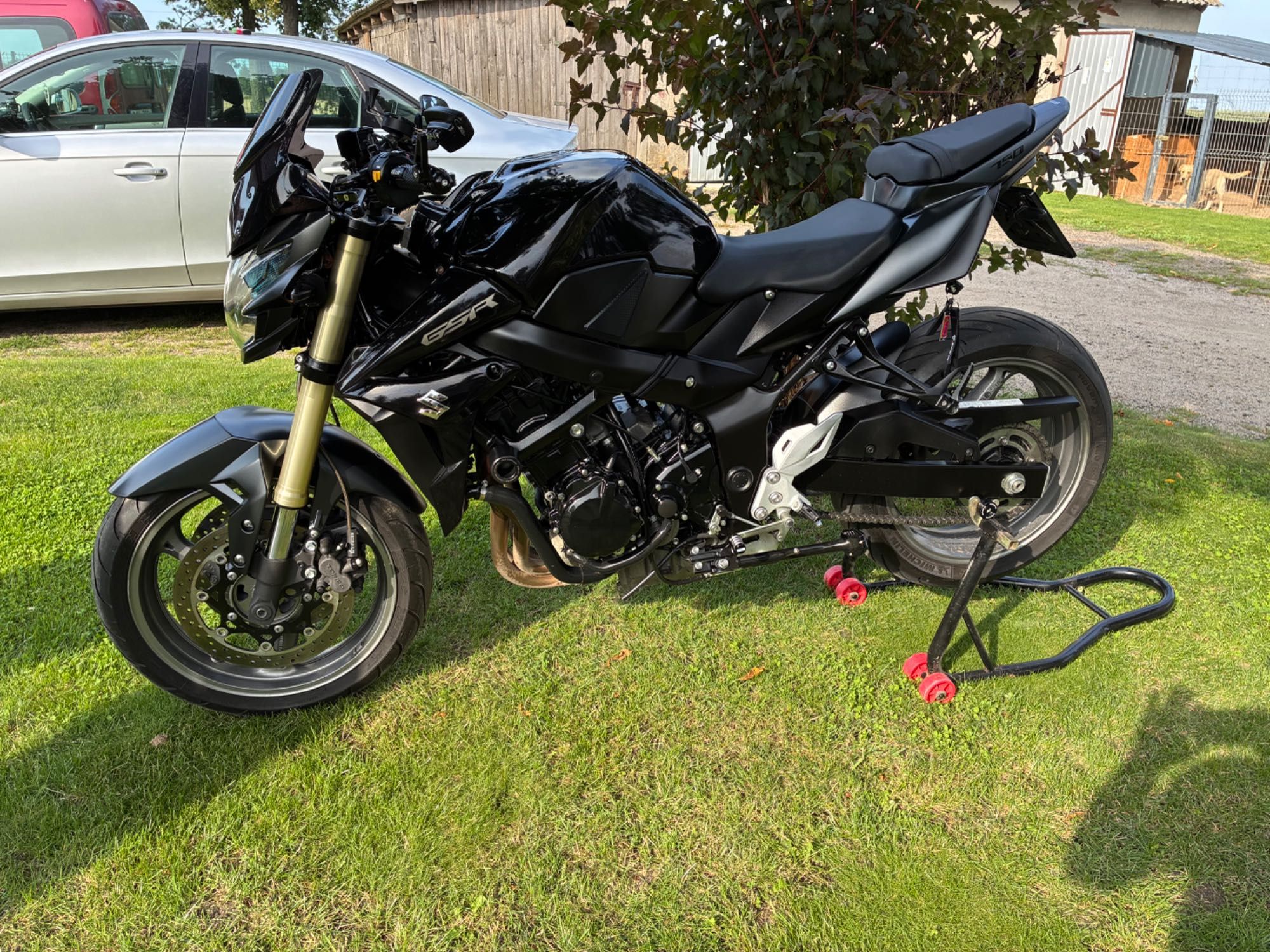 Suzuki Gsr 750. Rok 2013. Przebieg 20500